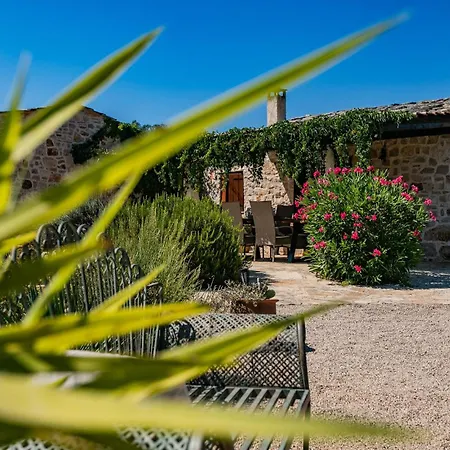 In * Stari Grad (Hvar)